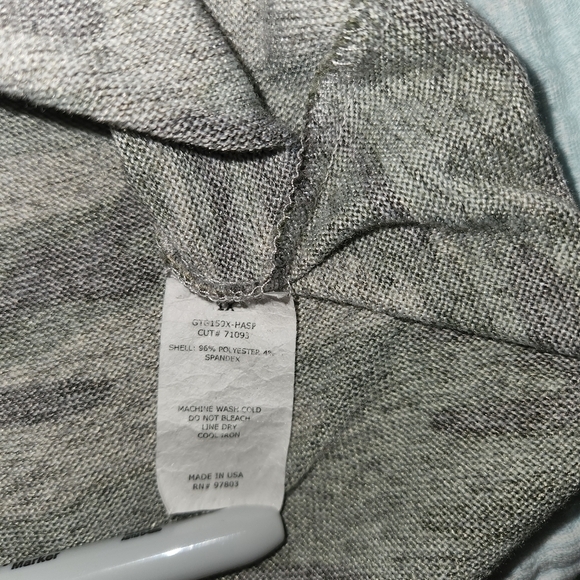 MATERNITY blouse Camouflage Pattern Size 1x - Picture 4 of 4